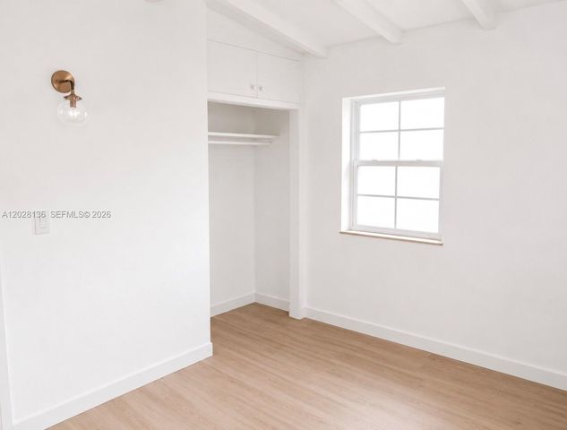 810 NE 3rd Avenue, Pompano Beach, FL 33060