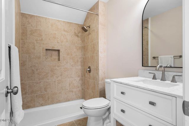 156 Serenity Hill Circle, Chapel Hill, NC 27516