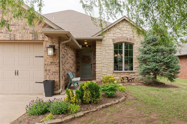 12605 Chateaux Road, Oklahoma City, OK 73142