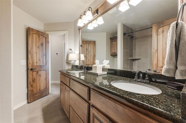 12605 Chateaux Road, Oklahoma City, OK 73142