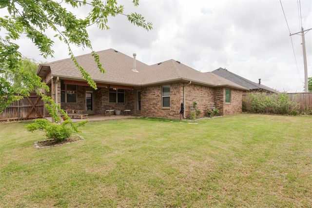 12605 Chateaux Road, Oklahoma City, OK 73142