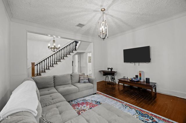 230 Chavasse Avenue, Henderson, NC 27536