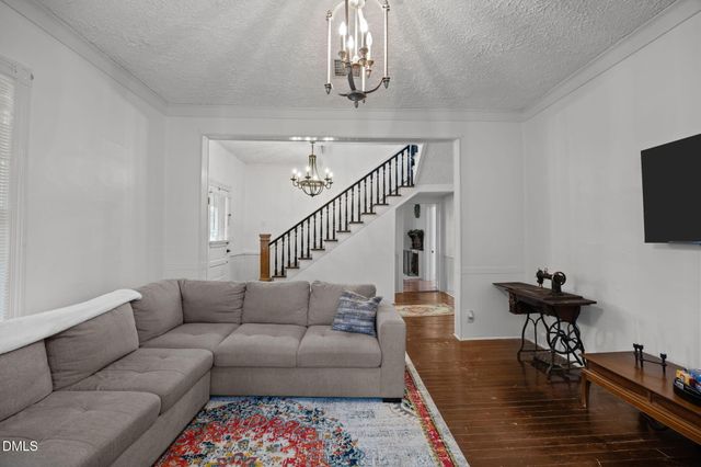 230 Chavasse Avenue, Henderson, NC 27536