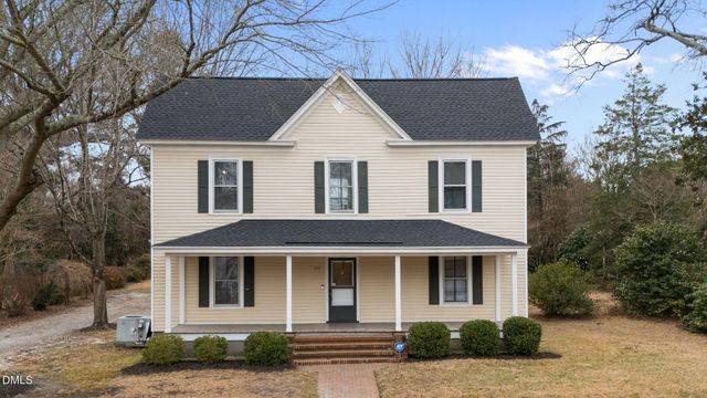 230 Chavasse Avenue, Henderson, NC 27536