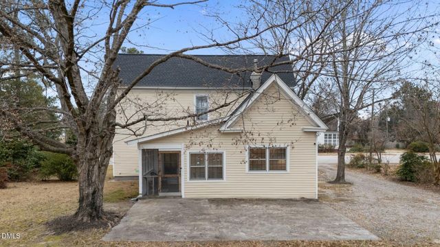 230 Chavasse Avenue, Henderson, NC 27536