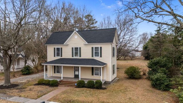 230 Chavasse Avenue, Henderson, NC 27536