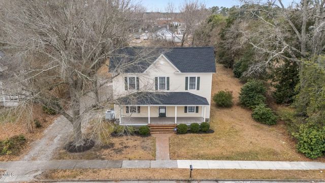 230 Chavasse Avenue, Henderson, NC 27536