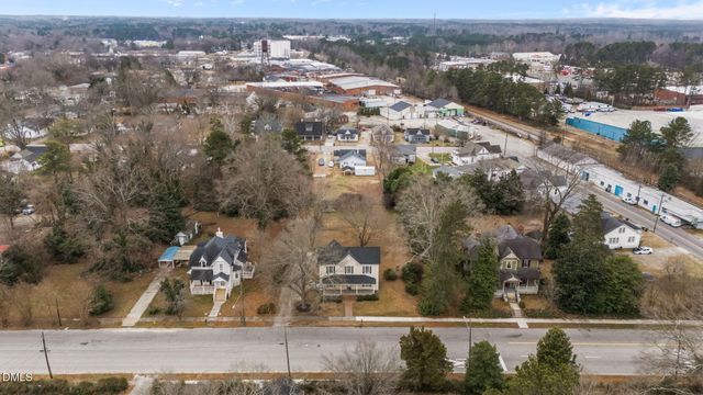 230 Chavasse Avenue, Henderson, NC 27536