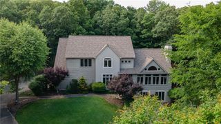 2322 Fox Trail, Fayetteville, AR 72703