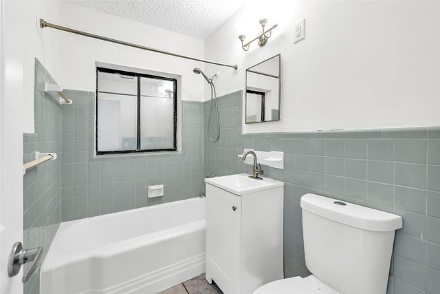 1317 NW 7th Terrace, Fort Lauderdale, FL 33311