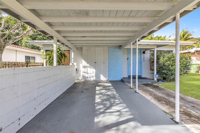 1317 NW 7th Terrace, Fort Lauderdale, FL 33311