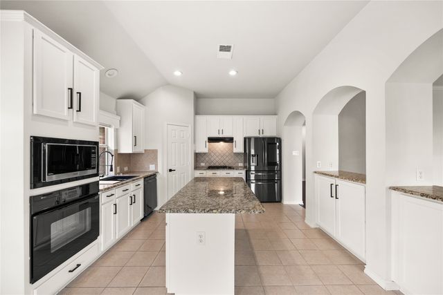 5906 Independence Court, Rowlett, TX 75089