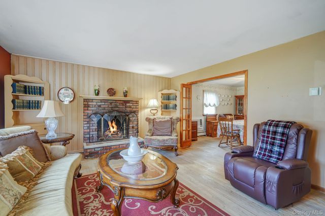 34 Oxbow Road, Patchogue, NY 11772