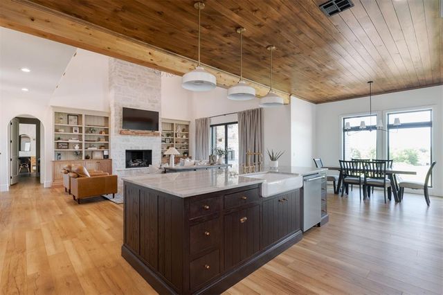 16000 N Hogback Road, Luther, OK 73054