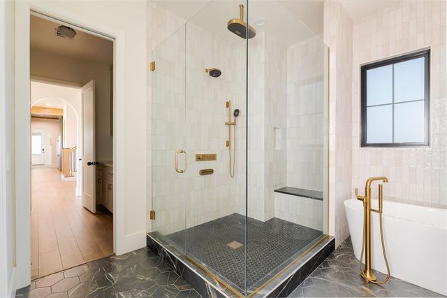 16000 N Hogback Road, Luther, OK 73054