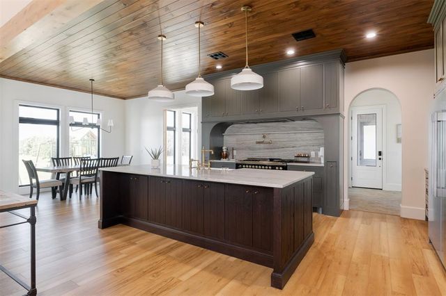 16000 N Hogback Road, Luther, OK 73054