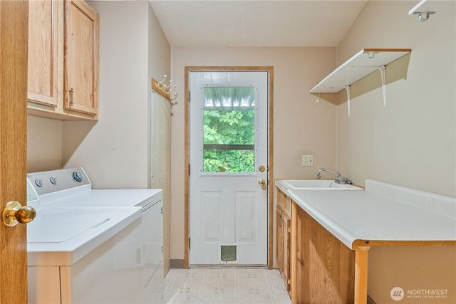 1965 Westside Highway #74, Kelso, WA 98626