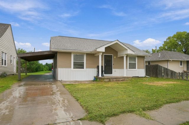 1917 S Everett St, Wichita, KS 67213