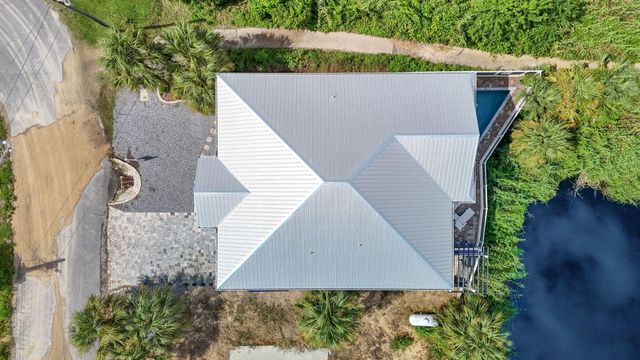 203 George C Wallace Boulevard, Panama City Beach, FL 32413