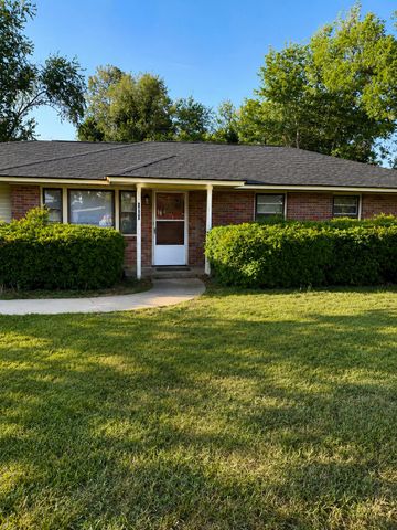 1940 Millwood, Sumter, SC 29150