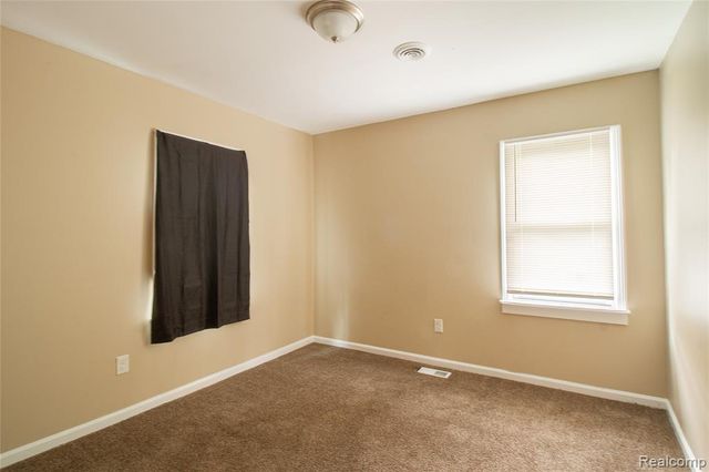14874 Dolphin Street, Detroit, MI 48223