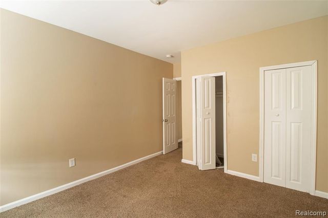 14874 Dolphin Street, Detroit, MI 48223