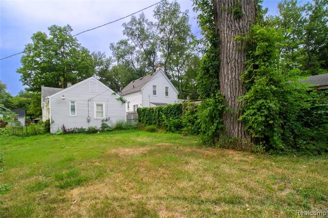 14874 Dolphin Street, Detroit, MI 48223