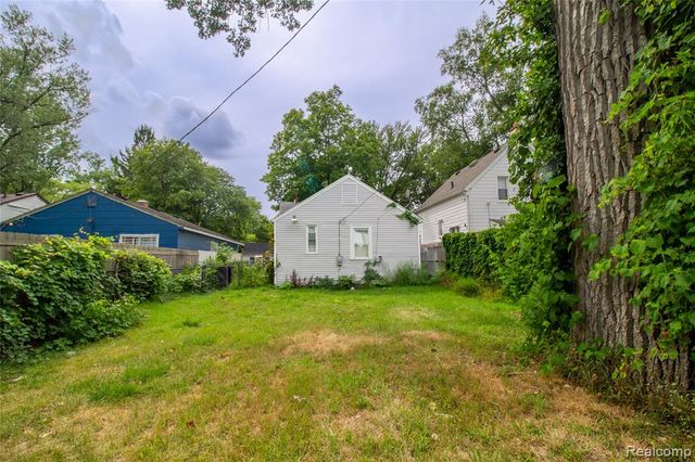 14874 Dolphin Street, Detroit, MI 48223