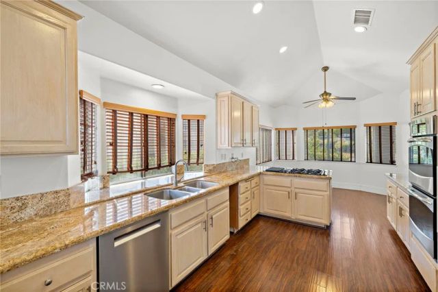 34042 Cambridge, Dana Point, CA 92629