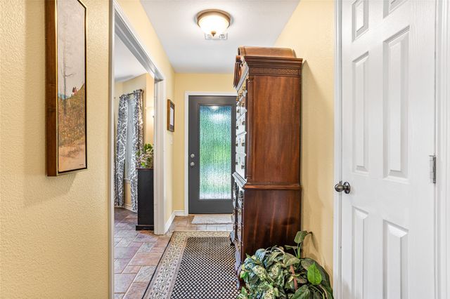 1088 Bub Hill Road, Whitewright, TX 75491