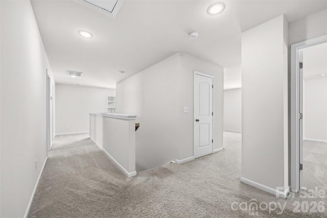 7024 Maple Run Circle, Charlotte, NC 28215