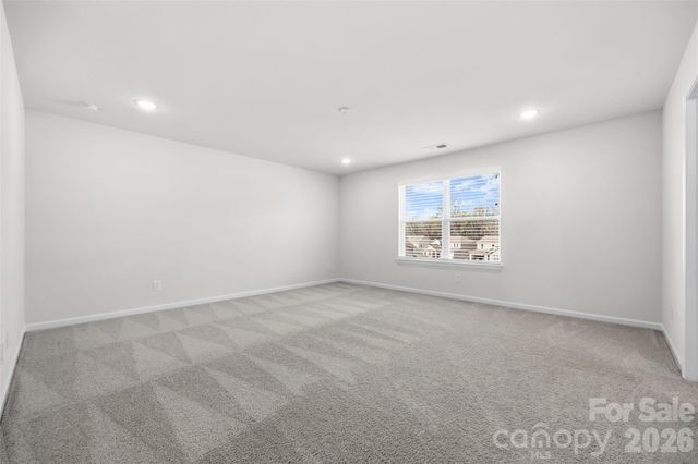 7024 Maple Run Circle, Charlotte, NC 28215