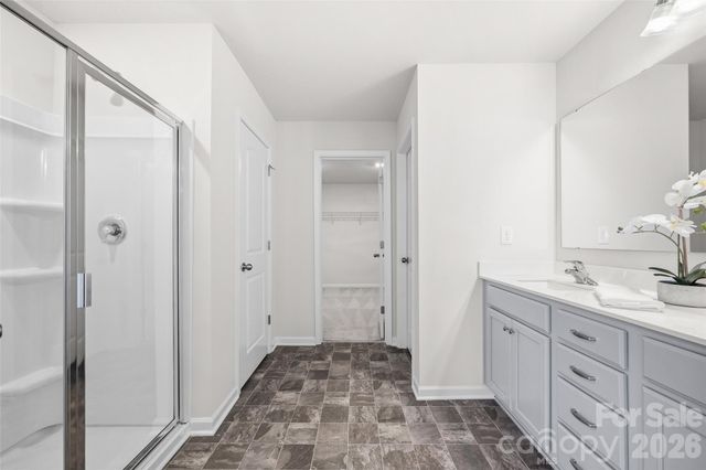 7024 Maple Run Circle, Charlotte, NC 28215