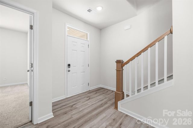 7024 Maple Run Circle, Charlotte, NC 28215