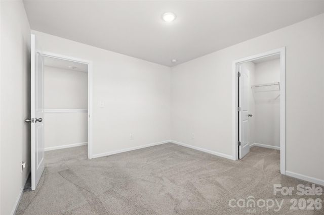 7024 Maple Run Circle, Charlotte, NC 28215