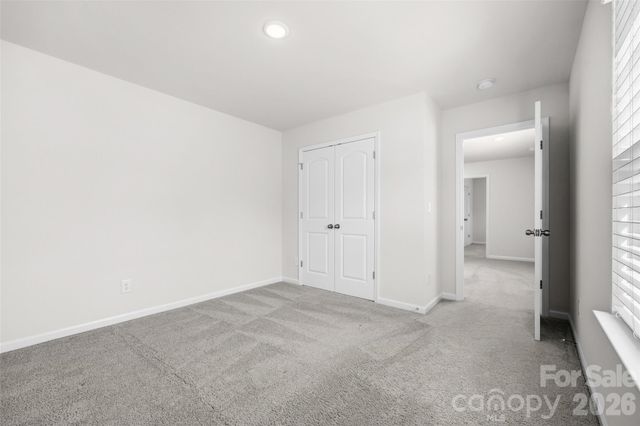 7024 Maple Run Circle, Charlotte, NC 28215