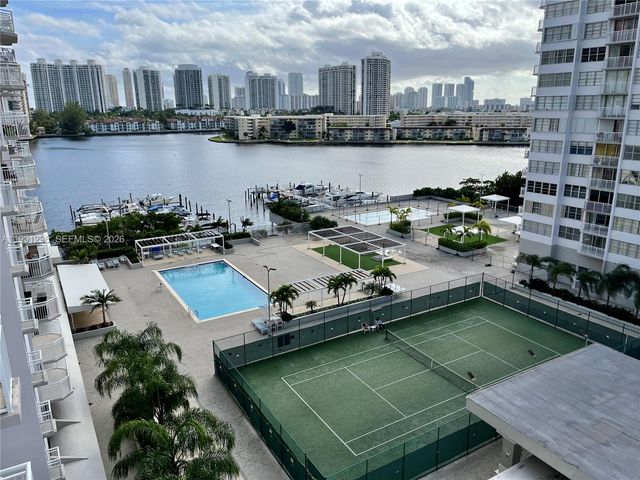 18051 Biscayne Blvd 903, Aventura, FL 33160