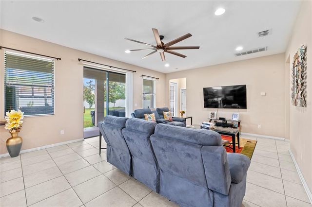 11706 GILMERTON DRIVE, Riverview, FL 33579