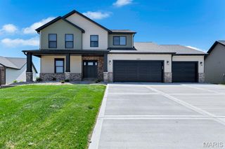 421 Rumsfeld Drive, Troy, IL 62294