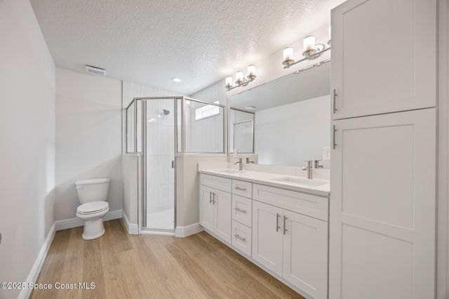 168 Hidden Woods Place, Melbourne, FL 32901