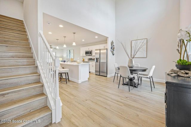 168 Hidden Woods Place, Melbourne, FL 32901