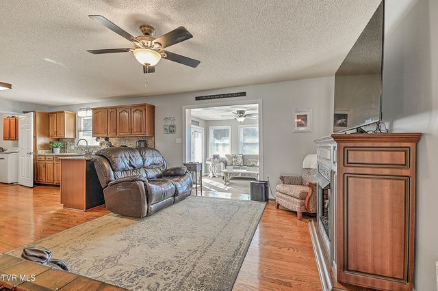 139 Millstone Drive, Bristol, VA 24201