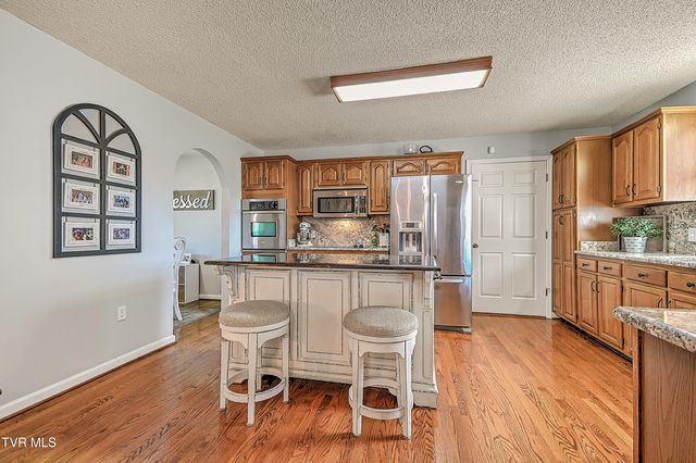 139 Millstone Drive, Bristol, VA 24201