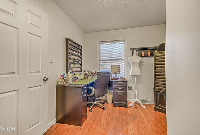 139 Millstone Drive, Bristol, VA 24201