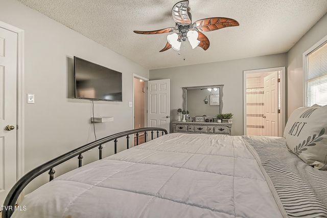 139 Millstone Drive, Bristol, VA 24201