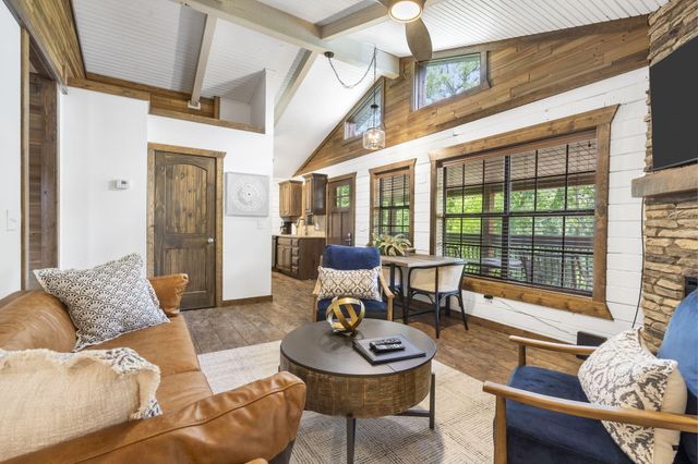 26 Cave Lane 15, Branson, MO 65616