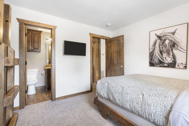 26 Cave Lane 15, Branson, MO 65616