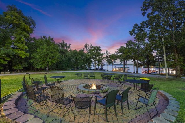 26 Cave Lane 15, Branson, MO 65616