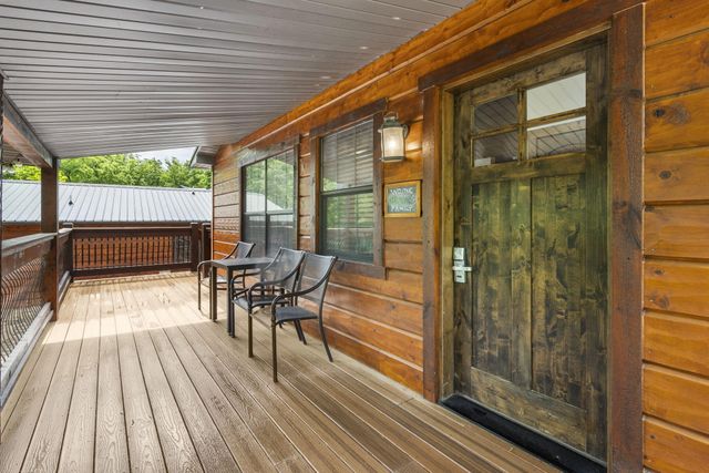 26 Cave Lane 15, Branson, MO 65616