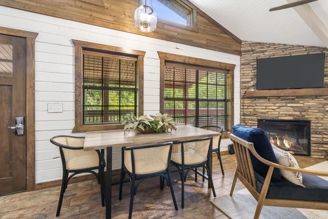 26 Cave Lane 15, Branson, MO 65616